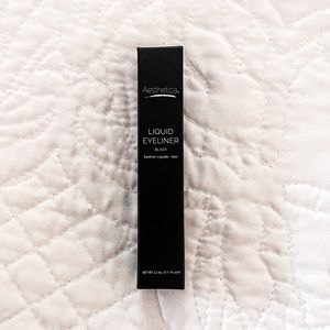 Aesthetica Liquid Eyeliner - Black